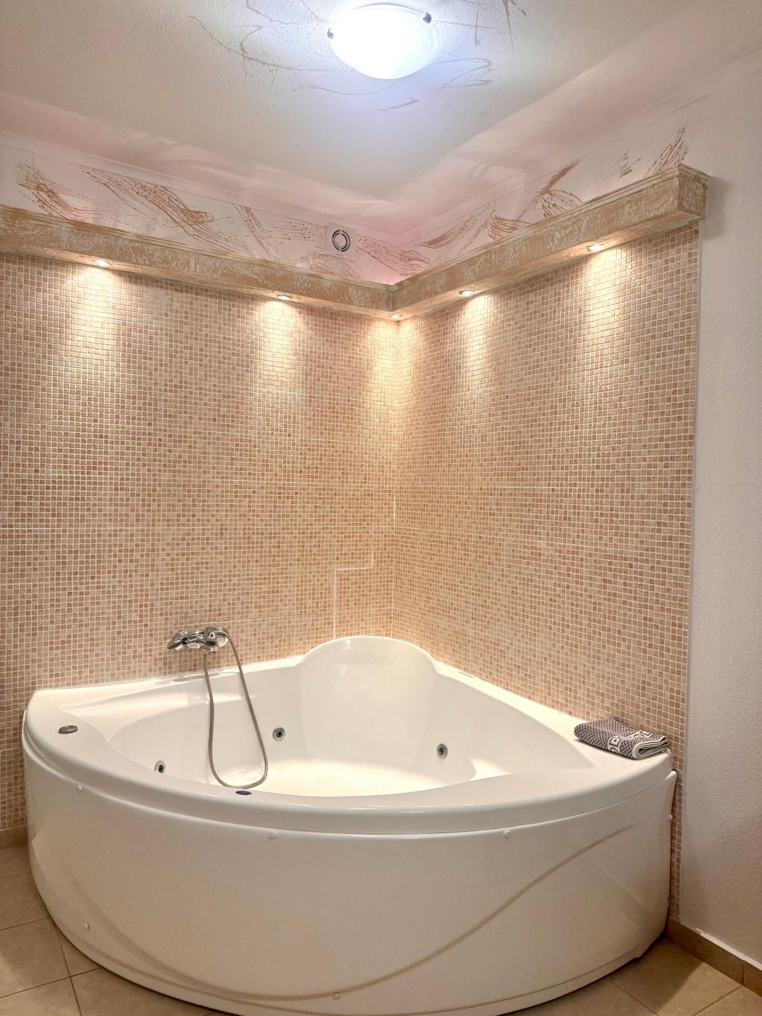 Melis Aparthotel Kallithea (Chalkidiki)