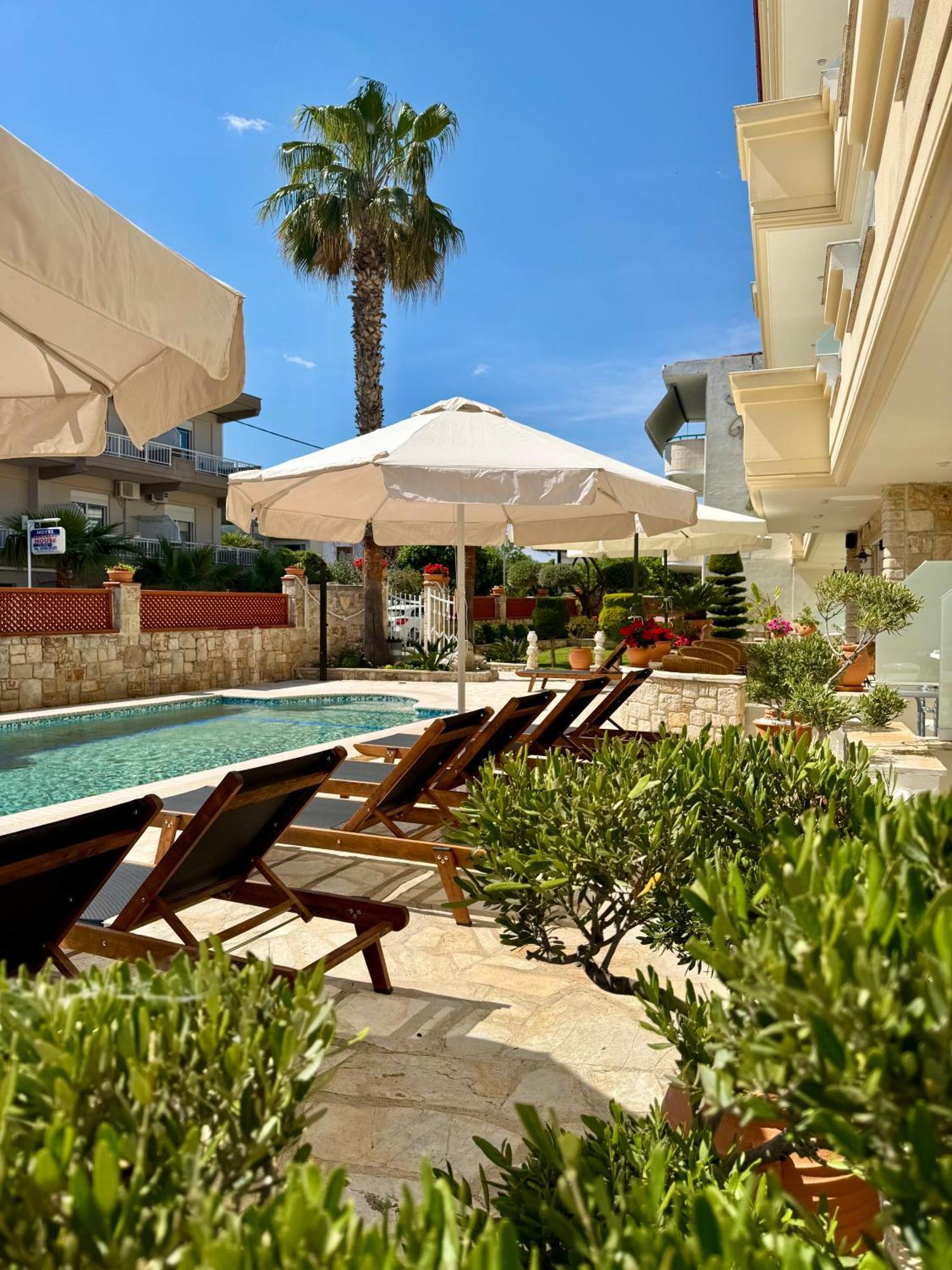 Aparthotel Melis Studios Kallithea (Chalkidiki)